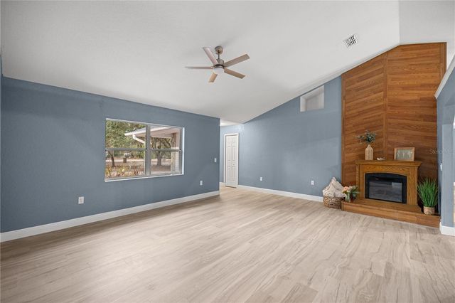 5145 SE 189TH TERRACE, Ocklawaha, FL 32179