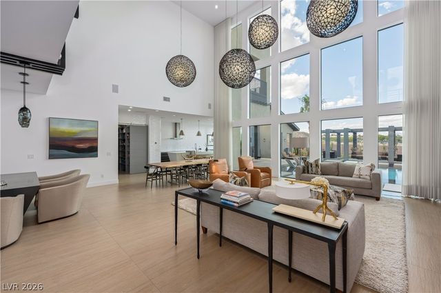 4191 Via Montagna Street, Las Vegas, NV 89129