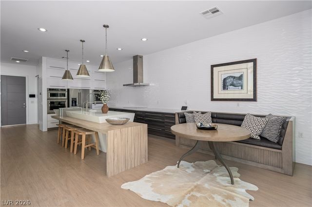 4191 Via Montagna Street, Las Vegas, NV 89129