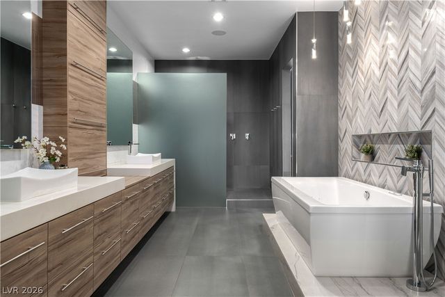4191 Via Montagna Street, Las Vegas, NV 89129