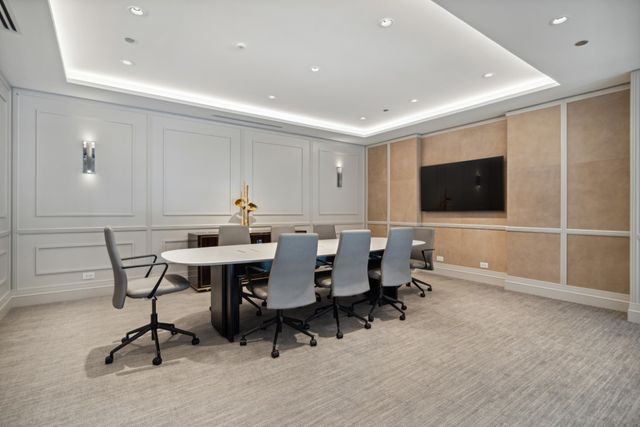 435 N Michigan Avenue 1803, Chicago, IL 60611