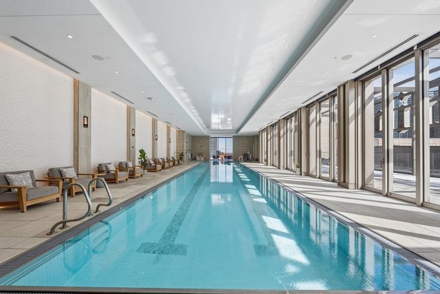 435 N Michigan Avenue 1803, Chicago, IL 60611