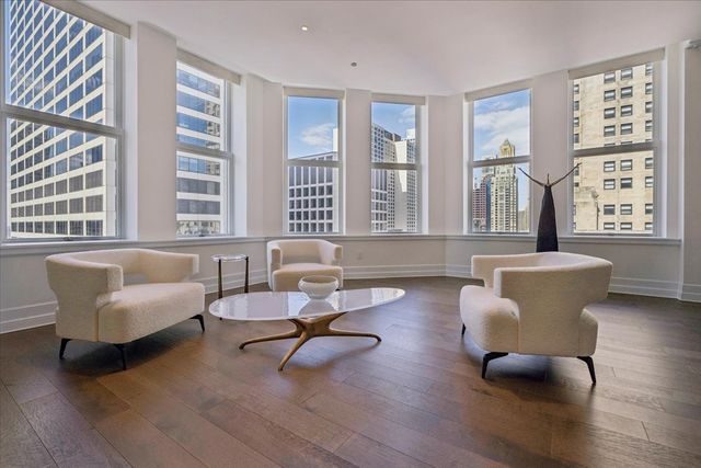 435 N Michigan Avenue 1803, Chicago, IL 60611