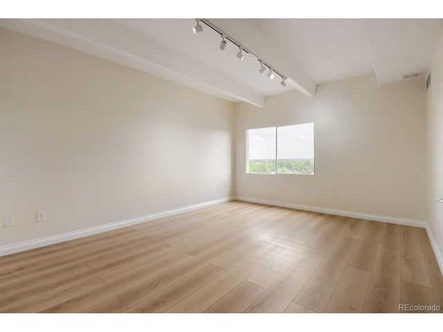 7877 E Mississippi Ave 706, Denver, CO 80247