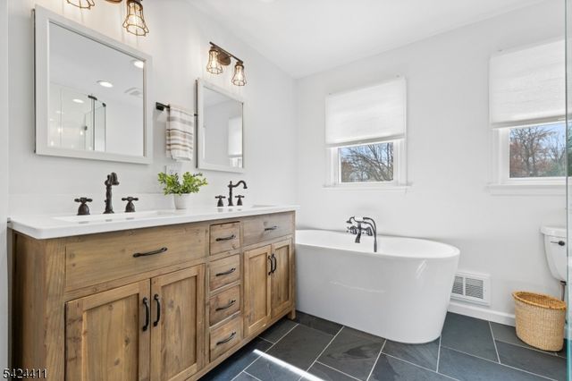 48 Hastings Rd, Berkeley Heights Twp., NJ 07922