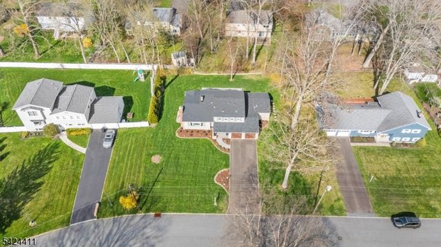 48 Hastings Rd, Berkeley Heights Twp., NJ 07922