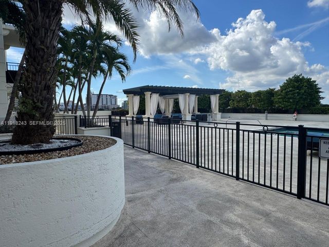 1300 Ponce De Leon Blvd 510, Coral Gables, FL 33134