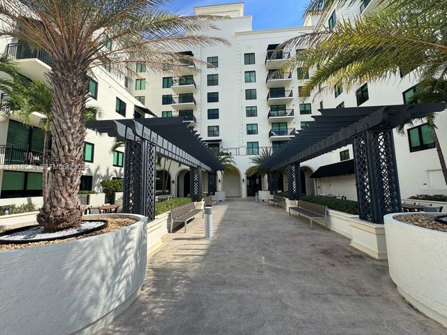 1300 Ponce De Leon Blvd 510, Coral Gables, FL 33134