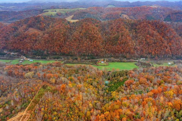 1650 Indian Creek Road, Thorn Hill, TN 37881