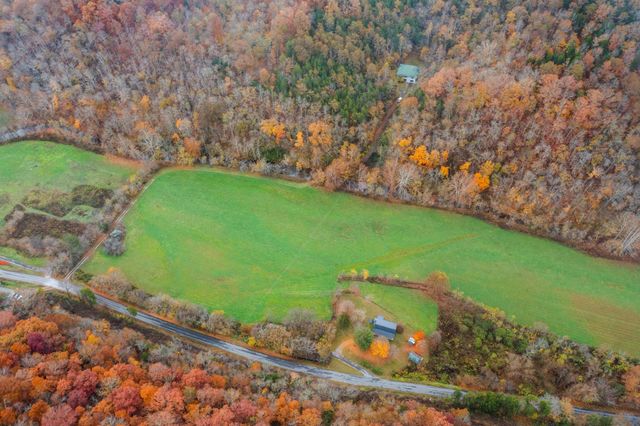 1650 Indian Creek Road, Thorn Hill, TN 37881