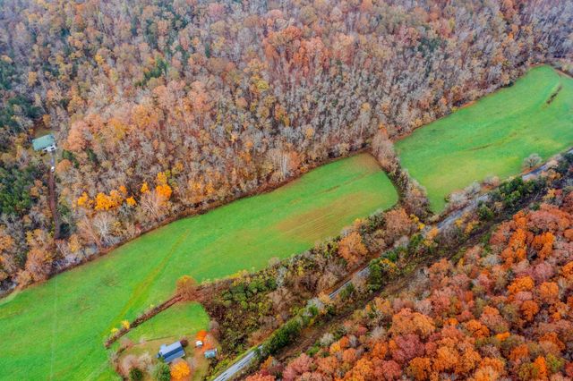 1650 Indian Creek Road, Thorn Hill, TN 37881