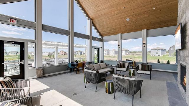 17070 Draper Way, Lakeville, MN 55044