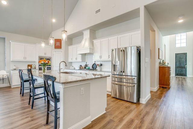 10371 Trail Ridge Drive, Fort Worth, TX 76126