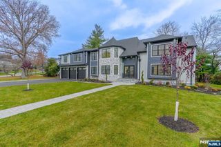 547 Highland Avenue, Ridgewood, NJ 07450