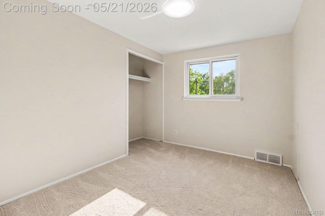 229 N Hanlon Street, Westland, MI 48185