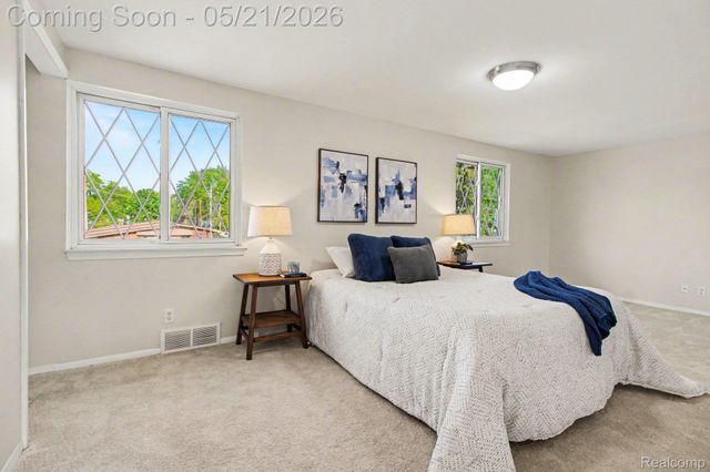 229 N Hanlon Street, Westland, MI 48185