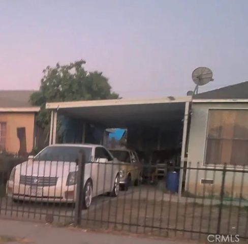 10414 Juniper, Los Angeles, CA 90002