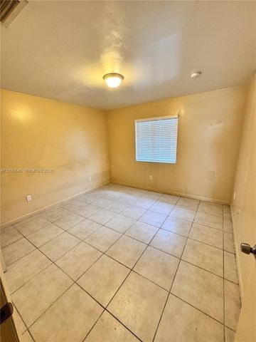 28150 SW 142nd Ct, Homestead, FL 33033