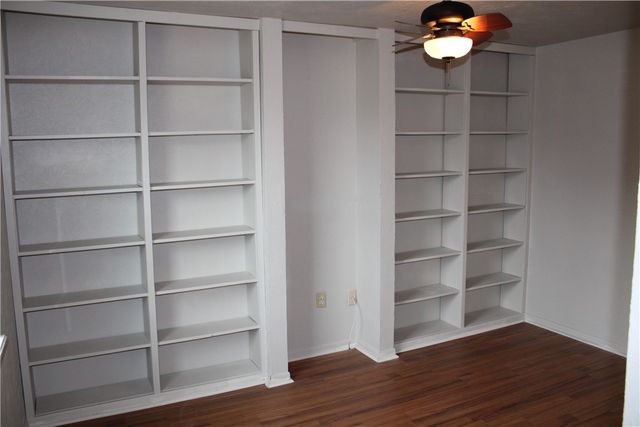 722 Santa Anita Dr, Kingsville, TX 78363