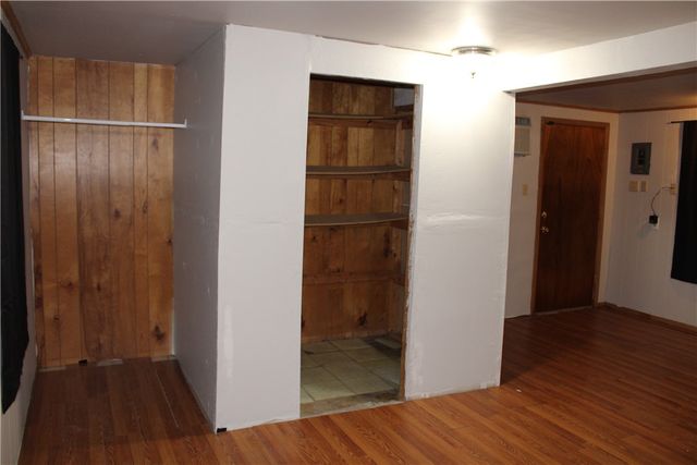 722 Santa Anita Dr, Kingsville, TX 78363