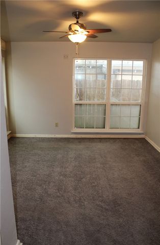 722 Santa Anita Dr, Kingsville, TX 78363