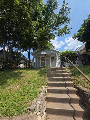 1519 Winchester Avenue, Kansas City, MO 64126