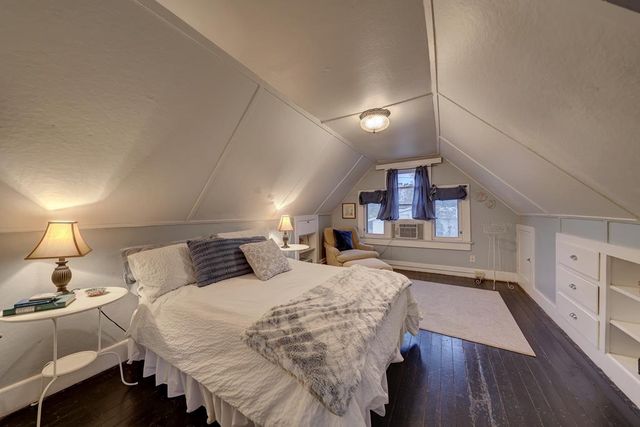 702 N 2nd St, Alpine, TX 79830