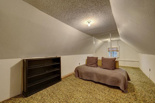 702 N 2nd St, Alpine, TX 79830