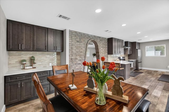 1284 Beverly Drive, Shepherd, TX 77371