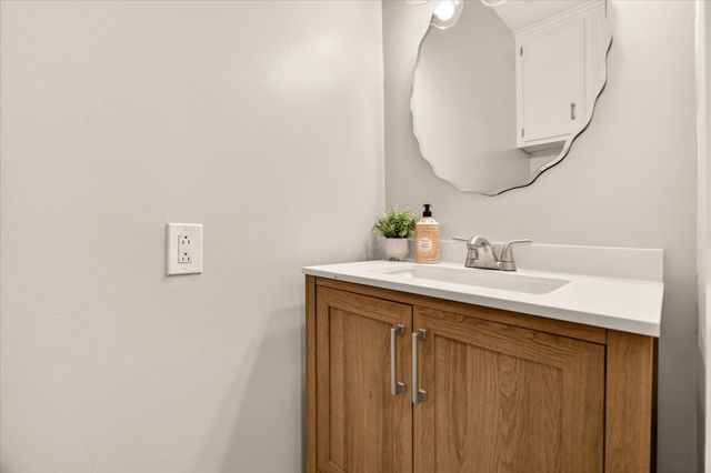 1284 Beverly Drive, Shepherd, TX 77371