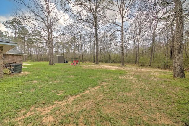 1284 Beverly Drive, Shepherd, TX 77371