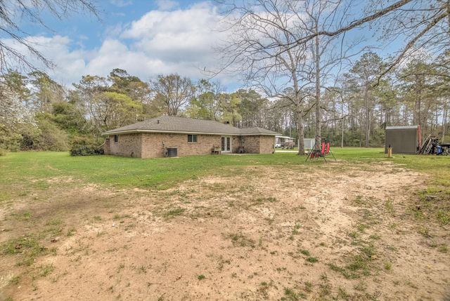 1284 Beverly Drive, Shepherd, TX 77371