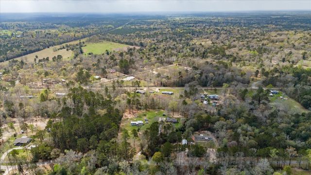 1284 Beverly Drive, Shepherd, TX 77371