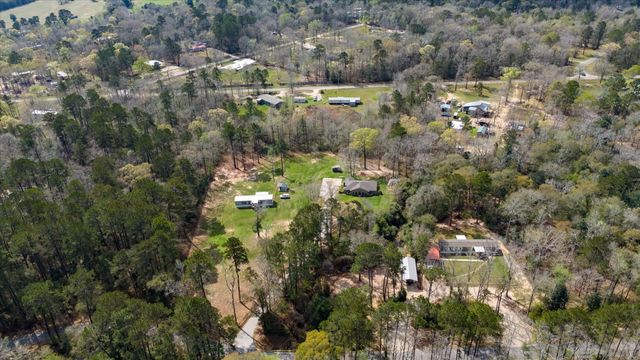 1284 Beverly Drive, Shepherd, TX 77371