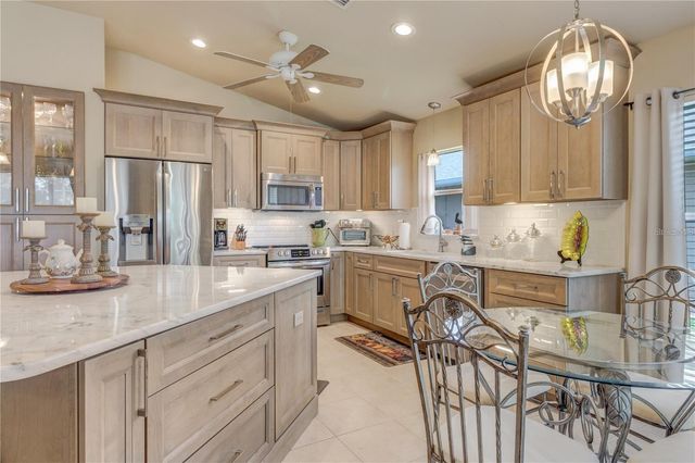 1566 SCARLETT AVENUE, North Port, FL 34289