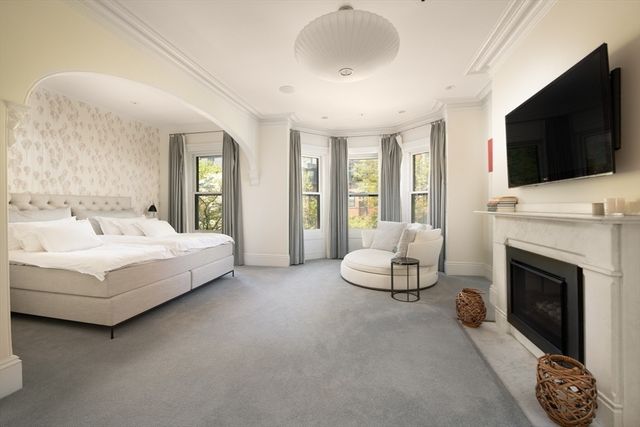 340 Marlborough St, Boston, MA 02115