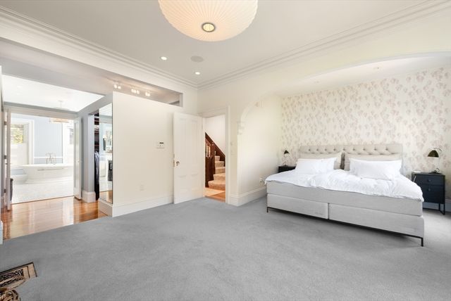 340 Marlborough St, Boston, MA 02115