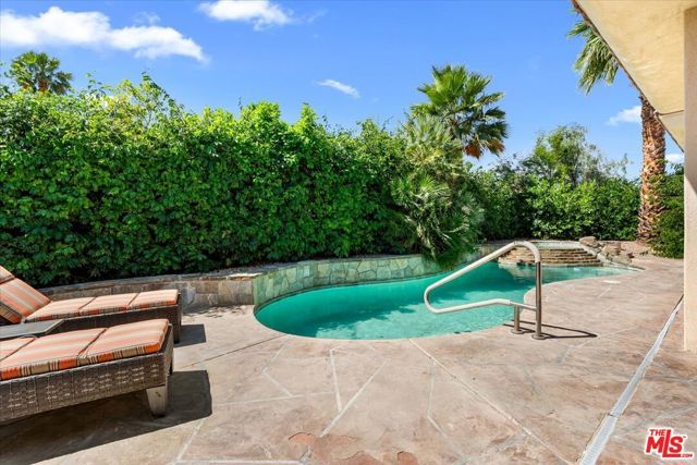 78649 Waterfall Drive, Palm Desert, CA 92211