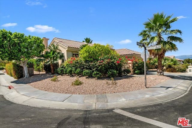 78649 Waterfall Drive, Palm Desert, CA 92211
