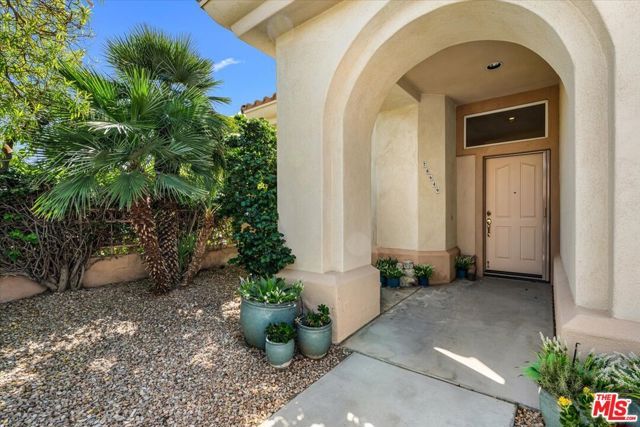 78649 Waterfall Drive, Palm Desert, CA 92211