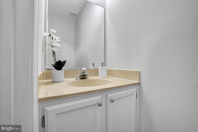 11407 FALCON RIDGE CT, Beltsville, MD 20705