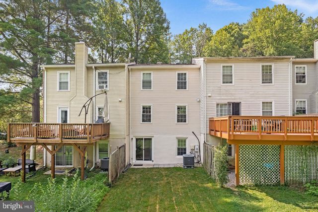 8942 ASTONGALE CT, Springfield, VA 22152