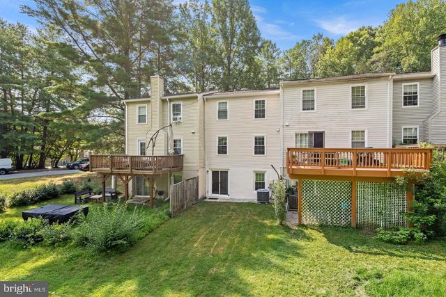 8942 ASTONGALE CT, Springfield, VA 22152