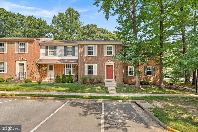 8942 ASTONGALE CT, Springfield, VA 22152