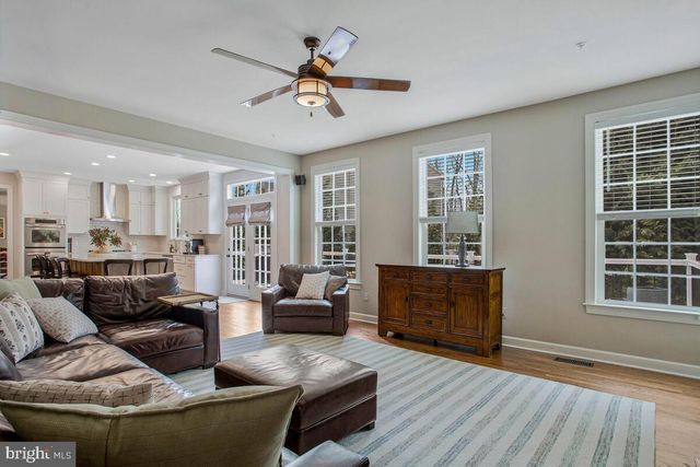 4240 SWEET LEAF LN, Edgewater, MD 21037