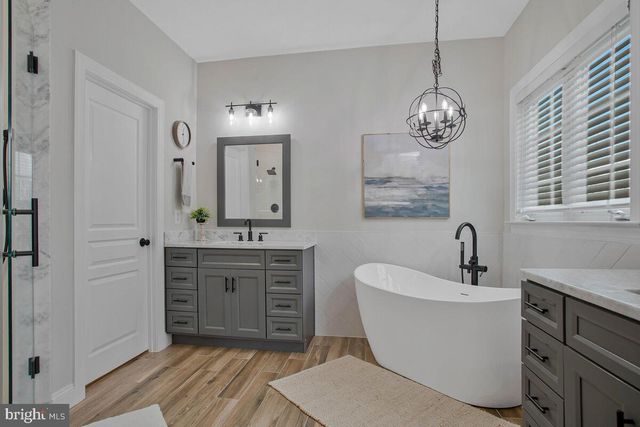 4240 SWEET LEAF LN, Edgewater, MD 21037