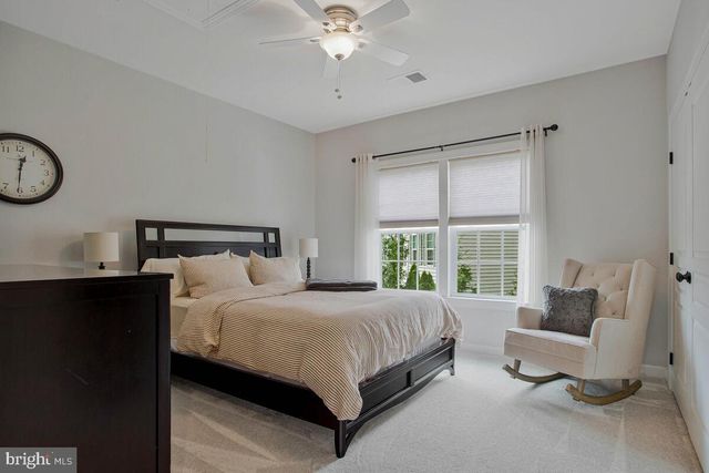 4240 SWEET LEAF LN, Edgewater, MD 21037