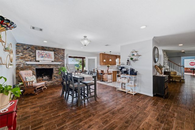 1017 S Nolan River Road, Cleburne, TX 76033
