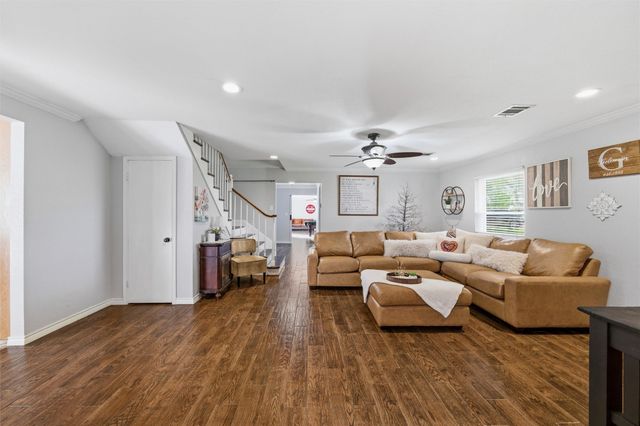 1017 S Nolan River Road, Cleburne, TX 76033