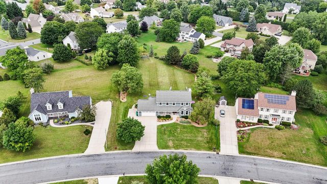 N65W14482 Redwood DRIVE, Menomonee Falls, WI 53051